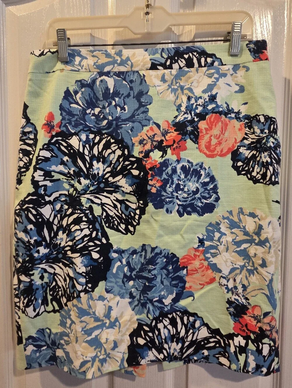 J.Crew Pencil Skirt Floral Cotton Green Blue Preppy Coastal Resort Size 8 FLAW